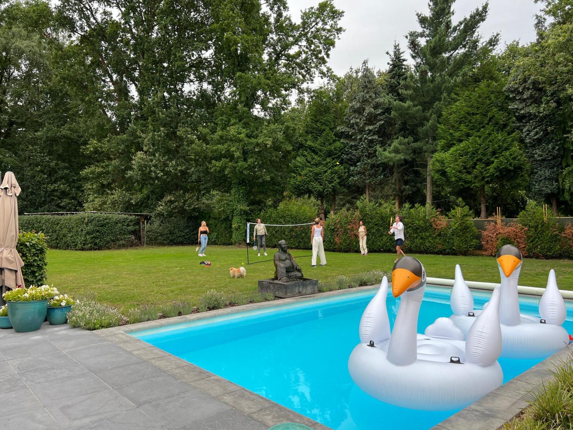 Het Herenhuis Genk Bagian luar foto